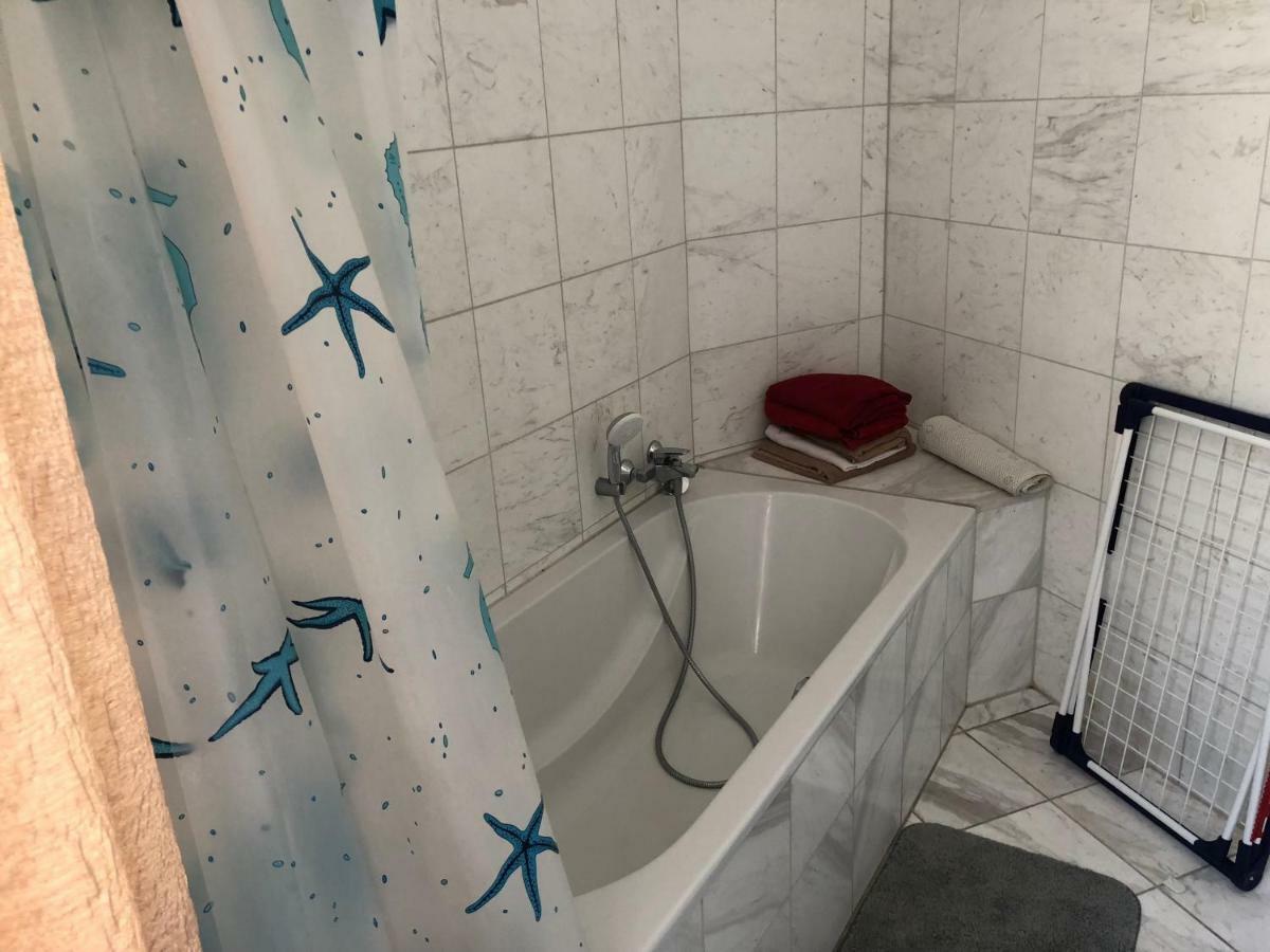 Ferienwohnung Mitten In Wiesbaden Eksteriør bilde